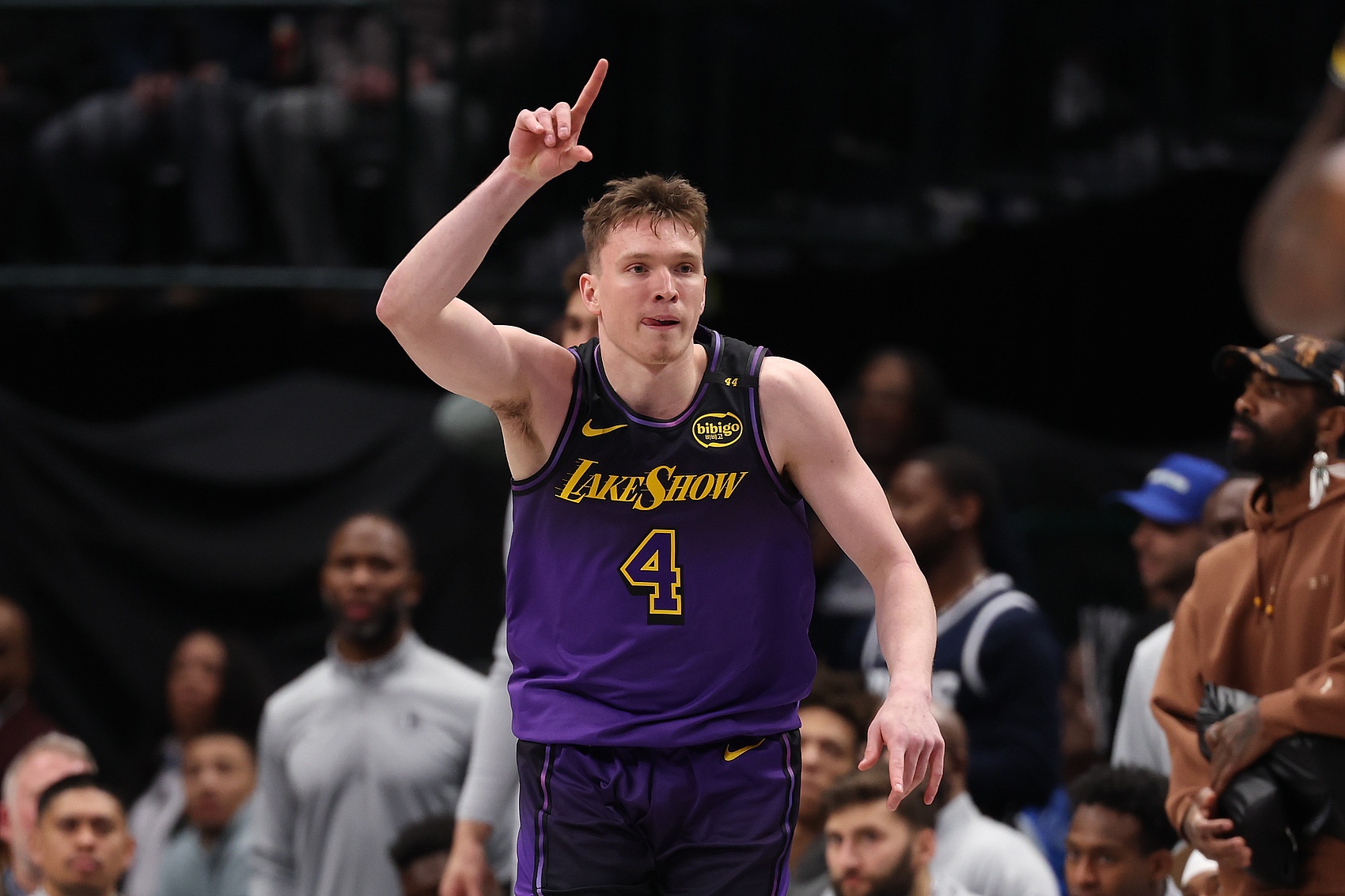 里夫斯：我告诉克内克特去尽可能得分 就算投35次我也不在乎